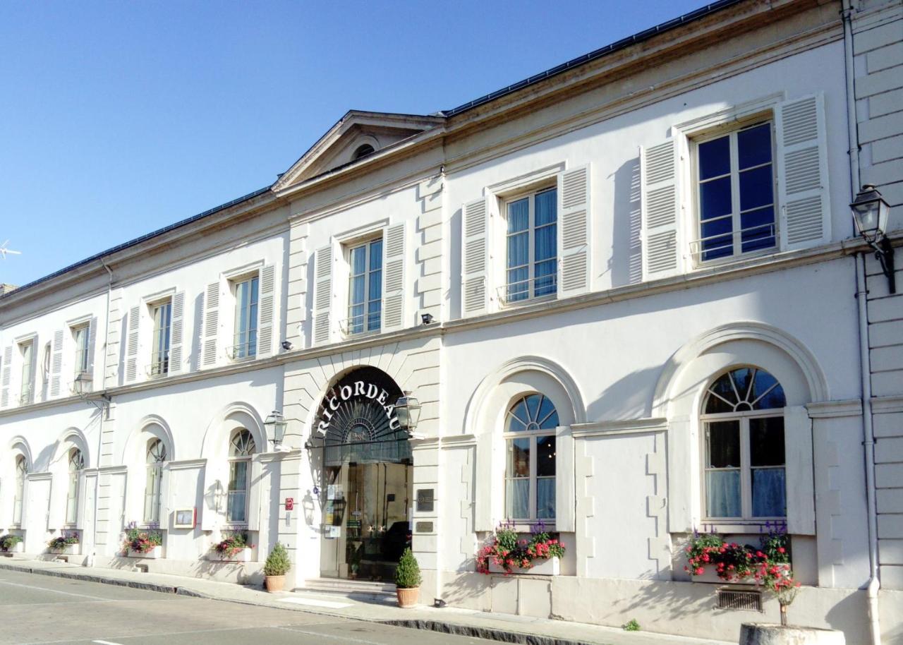 Hotel-Restaurant Ricordeau Loue Bagian luar foto