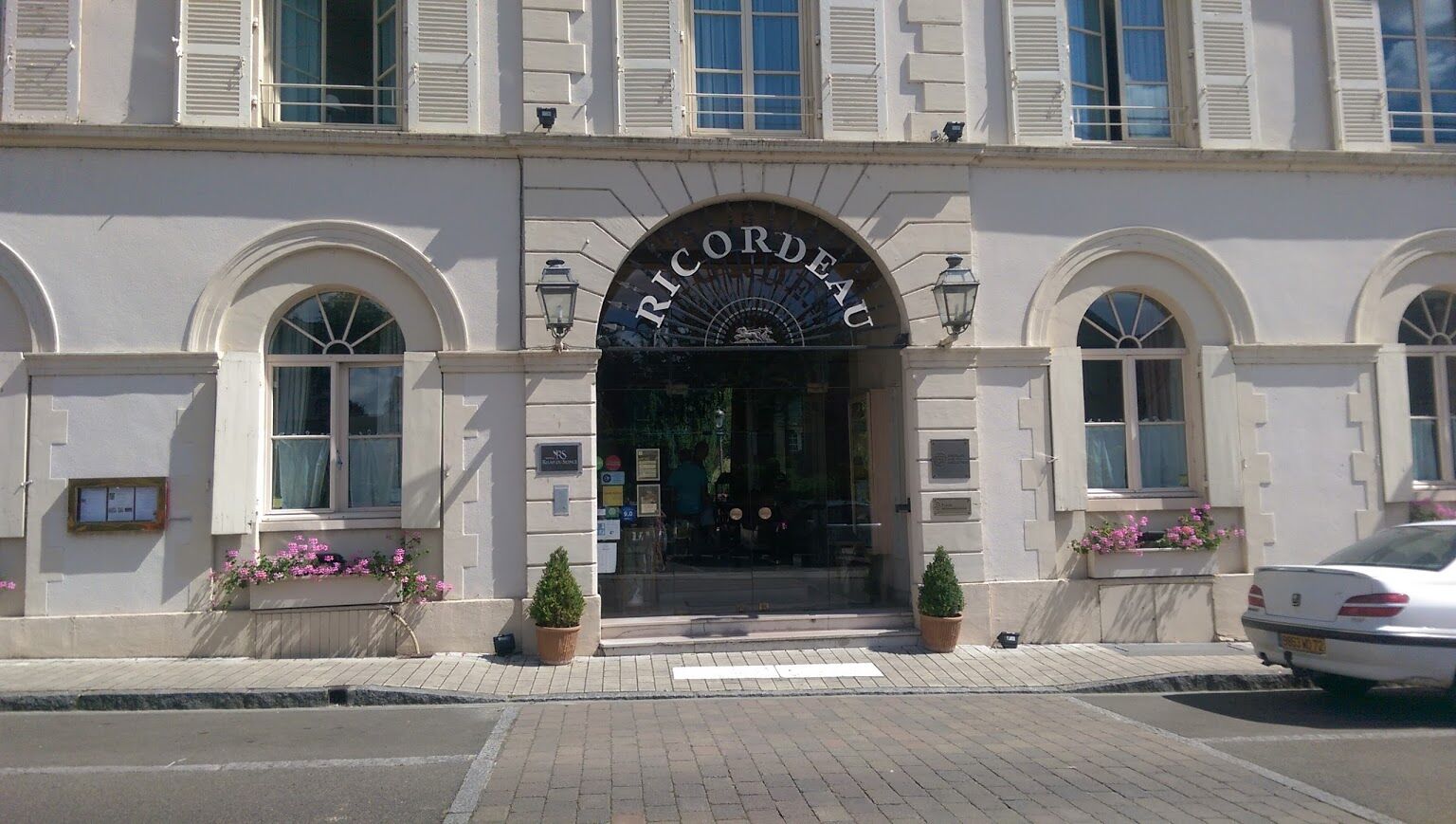 Hotel-Restaurant Ricordeau Loue Bagian luar foto